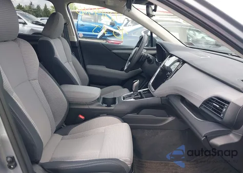 2025 Subaru Outback Premium z USA, uszkodzony, nr VIN 4S4BTAFC3S3227431